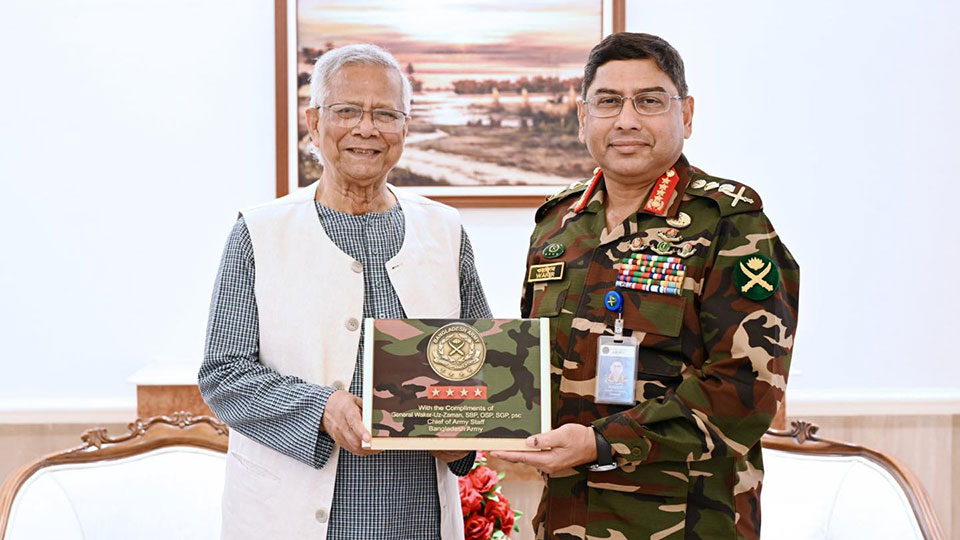 প্রধান উপদেষ্টার সঙ্গে সেনাপ্রধানের বিদায়ী সাক্ষাৎ