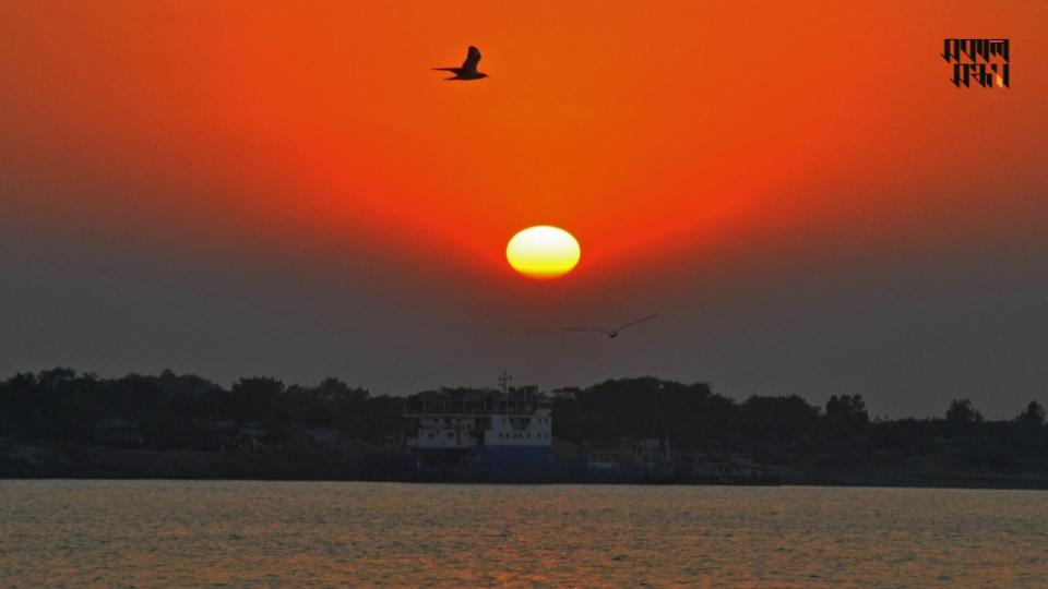 বিদায় নিল ২০২৪ সালের সূর্য।