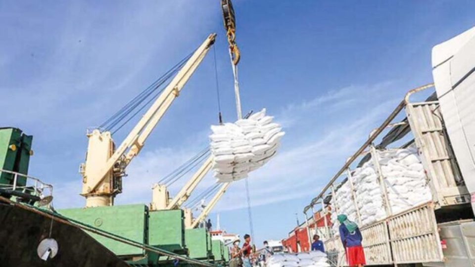 SS-Rice-laden-ship-from-myanmer-070125